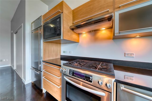 200 Hoover Avenue 1712, Las Vegas, NV 89101