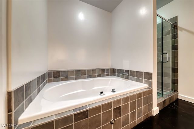 200 Hoover Avenue 1712, Las Vegas, NV 89101