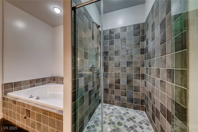 200 Hoover Avenue 1712, Las Vegas, NV 89101