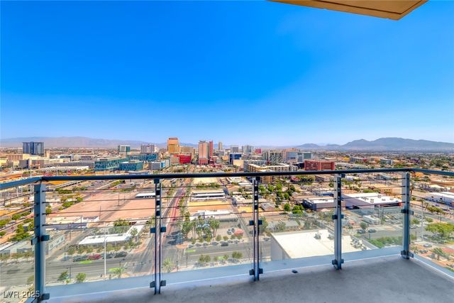 200 Hoover Avenue 1712, Las Vegas, NV 89101