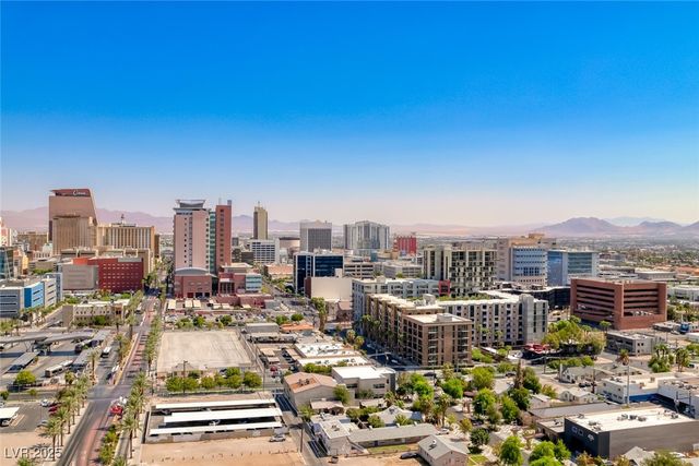 200 Hoover Avenue 1712, Las Vegas, NV 89101