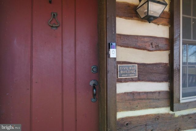 55 STONE JUG RD, Gettysburg, PA 17325