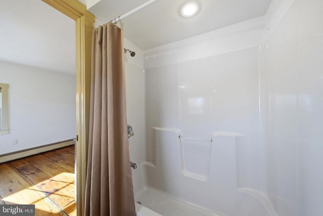 55 STONE JUG RD, Gettysburg, PA 17325