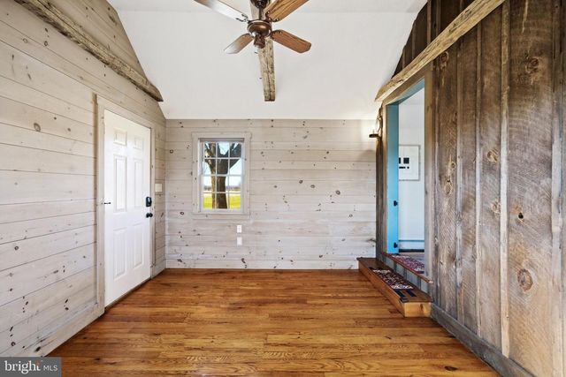 55 STONE JUG RD, Gettysburg, PA 17325