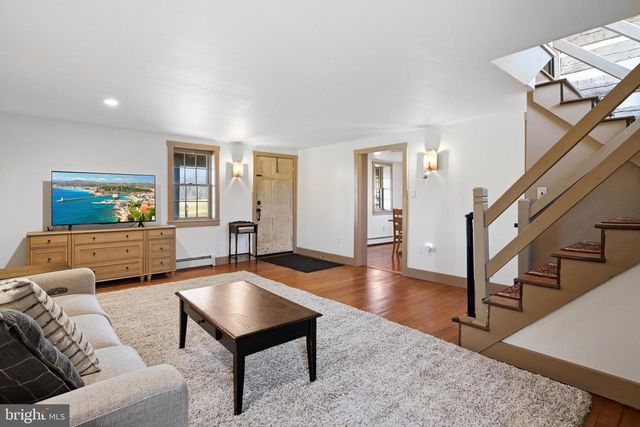 55 STONE JUG RD, Gettysburg, PA 17325