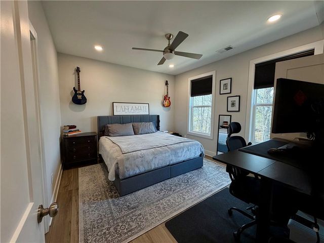 135 Firefly Circle, Alpharetta, GA 30009