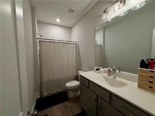 135 Firefly Circle, Alpharetta, GA 30009