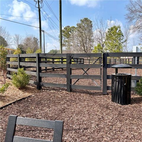 135 Firefly Circle, Alpharetta, GA 30009