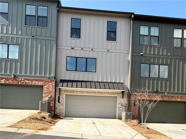 135 Firefly Circle, Alpharetta, GA 30009