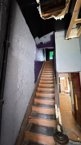 7116 S Broadway, St Louis, MO 63111