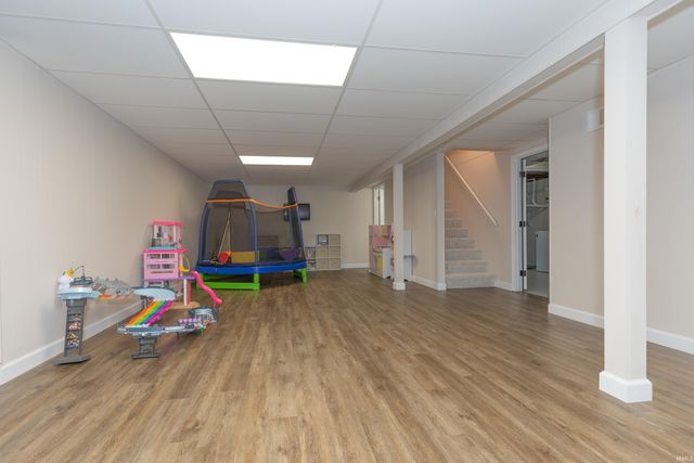 8213 Middle Mount Vernon Road, Evansville, IN 47712