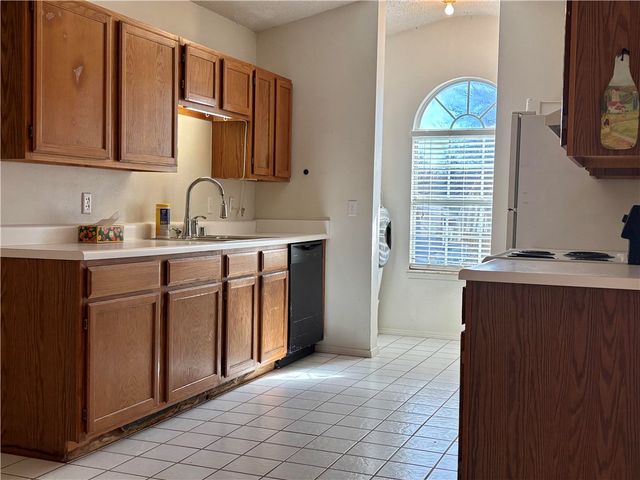 3182 Oakfield Street, Fayetteville, AR 72704