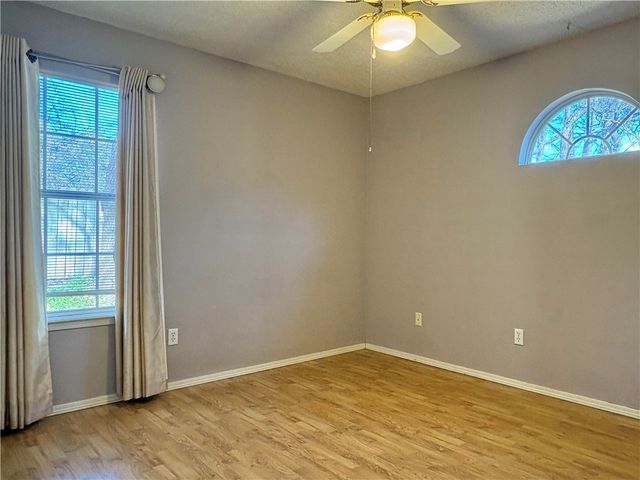 3182 Oakfield Street, Fayetteville, AR 72704