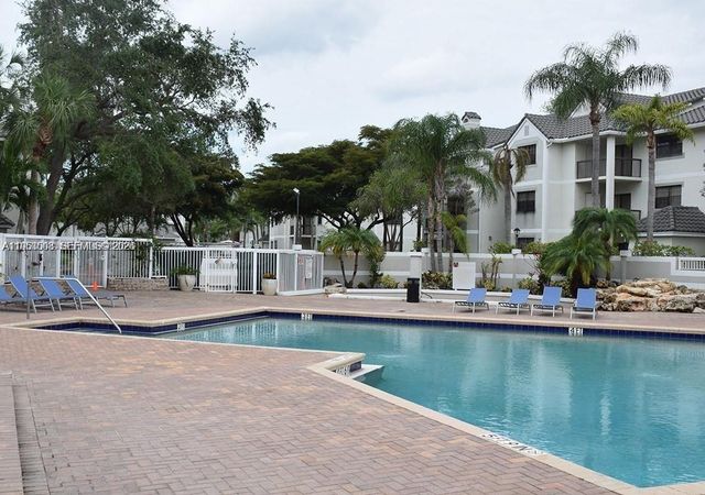 11229 W ATLANTIC BL 201, Coral Springs, FL 33071