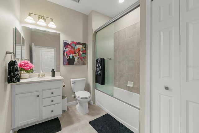 10812 TARFLOWER DRIVE 201, Venice, FL 34293