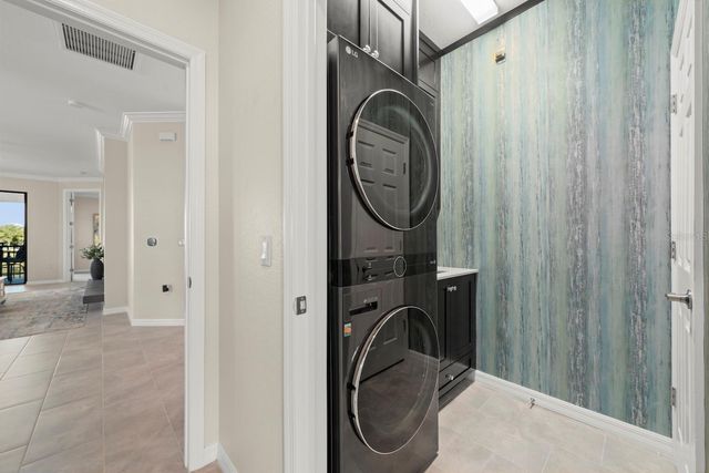 10812 TARFLOWER DRIVE 201, Venice, FL 34293