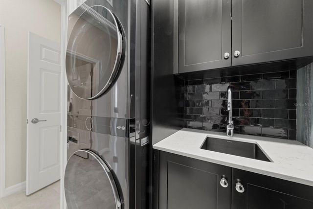 10812 TARFLOWER DRIVE 201, Venice, FL 34293