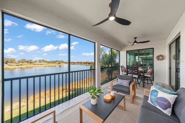 10812 TARFLOWER DRIVE 201, Venice, FL 34293