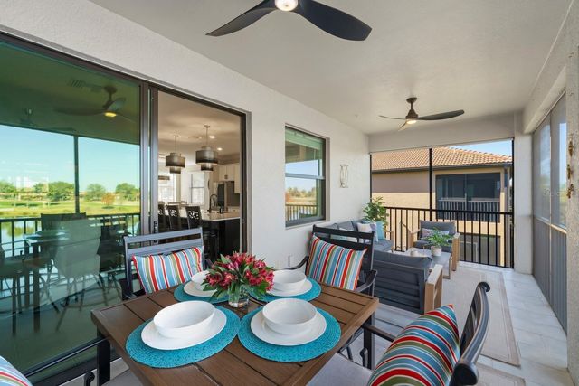 10812 TARFLOWER DRIVE 201, Venice, FL 34293