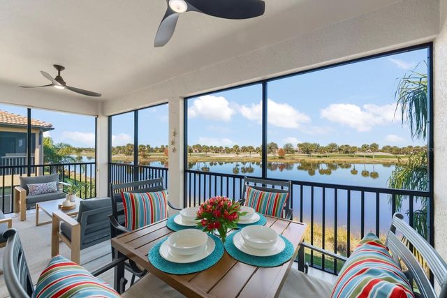 10812 TARFLOWER DRIVE 201, Venice, FL 34293