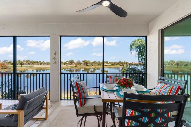 10812 TARFLOWER DRIVE 201, Venice, FL 34293