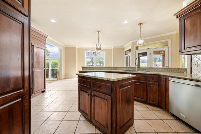 5006 Colonial Court, Benton, AR 72019