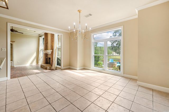 5006 Colonial Court, Benton, AR 72019