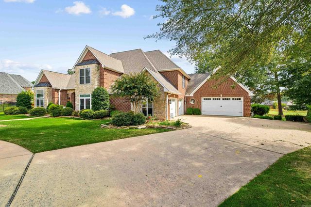 5006 Colonial Court, Benton, AR 72019