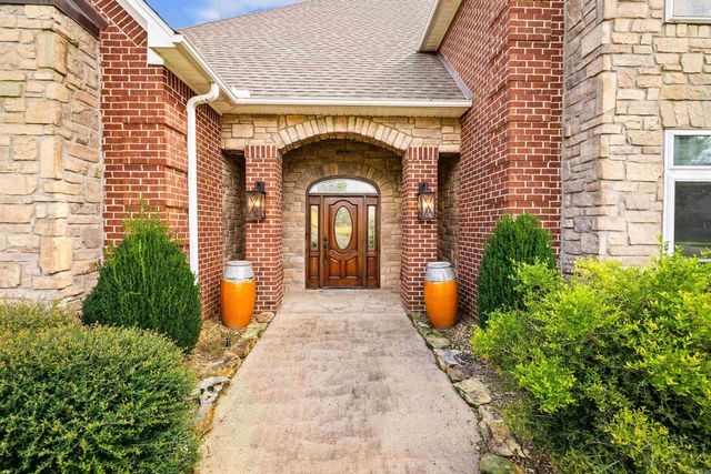 5006 Colonial Court, Benton, AR 72019