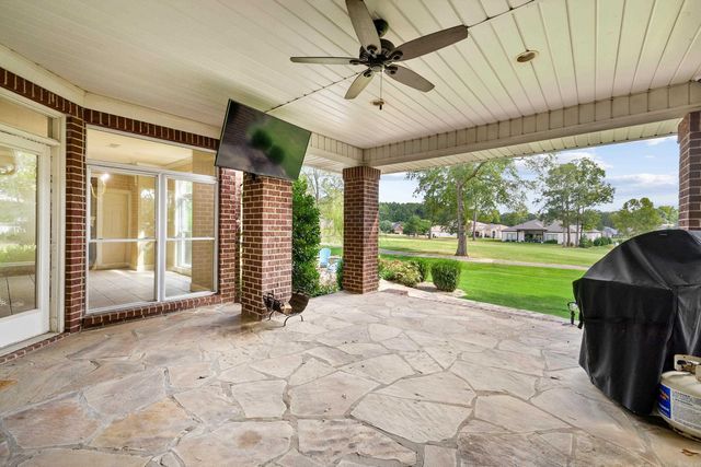 5006 Colonial Court, Benton, AR 72019