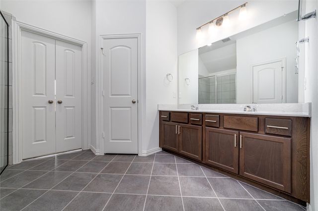 2010 Orchid St, Sugar Land, TX 77498