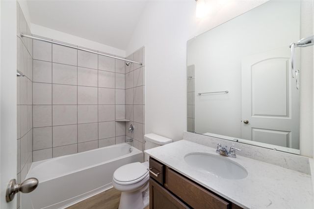 2010 Orchid St, Sugar Land, TX 77498