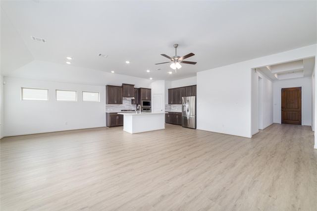 2010 Orchid St, Sugar Land, TX 77498