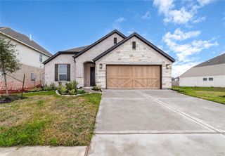 2010 Orchid St, Sugar Land, TX 77498