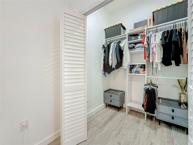 1306 E LEMON STREET, Tarpon Springs, FL 34689