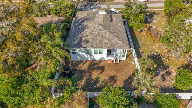 1306 E LEMON STREET, Tarpon Springs, FL 34689