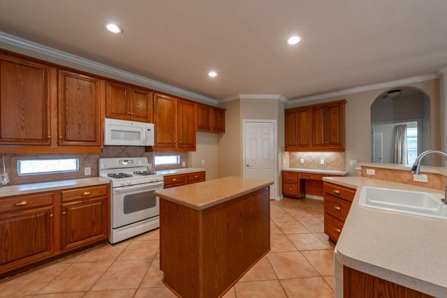 5331 Valley Bluff Lane, Katy, TX 77494