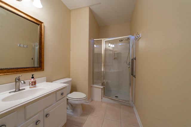 5331 Valley Bluff Lane, Katy, TX 77494