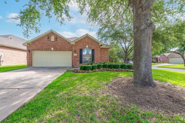 5331 Valley Bluff Lane, Katy, TX 77494