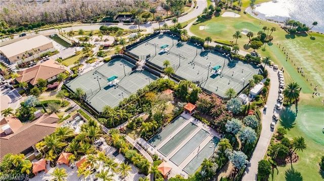 9377 Pocida CT 202, Naples, FL 34119