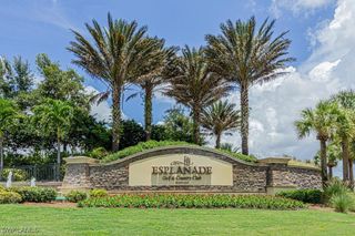 9377 Pocida CT 202, Naples, FL 34119