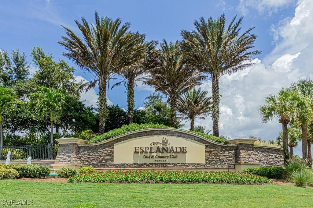 9377 Pocida CT 202, Naples, FL 34119