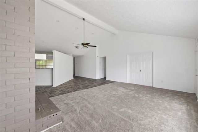 8203 Lone Quail Drive, Houston, TX 77489