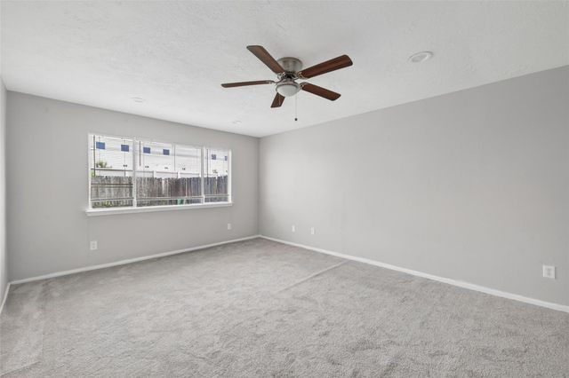8203 Lone Quail Drive, Houston, TX 77489