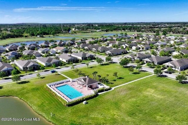 1495 Bruntsfield Terrace, Vero Beach, FL 32966