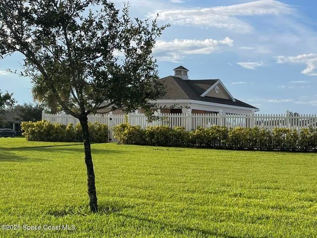 1495 Bruntsfield Terrace, Vero Beach, FL 32966