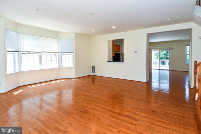 8772 LINCOLN ST, Savage, MD 20763