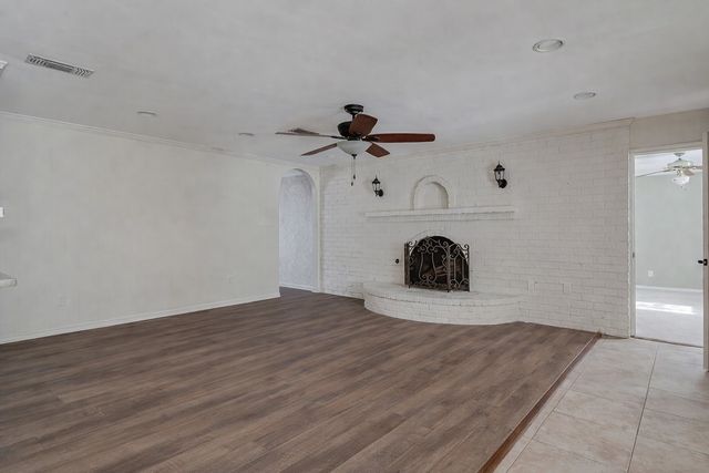 849 Wheelwood, Hurst, TX 76053