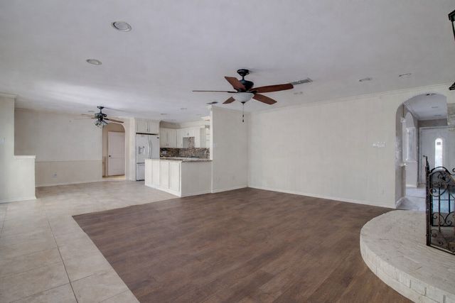 849 Wheelwood, Hurst, TX 76053