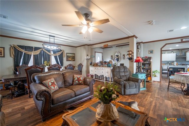 205 Berkshire Drive, Victoria, TX 77905